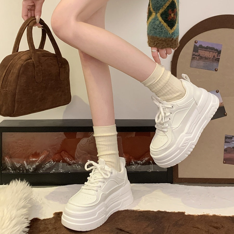 Elevé Platform Sneakers – Lightweight Lift in White
