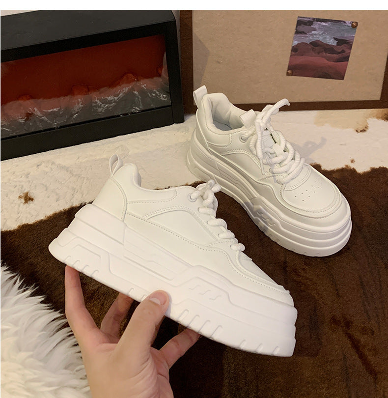 Elevé Platform Sneakers – Lightweight Lift in White